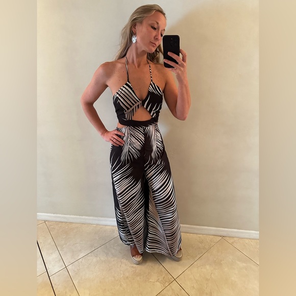 Meet your Posher, AJ - Picture 2 of 3